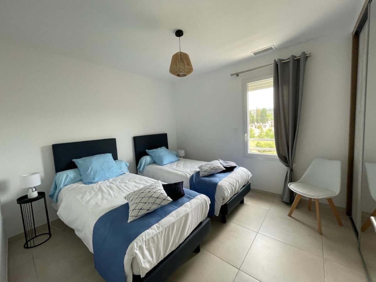 Val Des Bruyeres - Gite 15Mn Pezenas Avec Terrasse Et Cour Close - Parking Privatif Securise - Wifi Ftth Gratuit Neffies Eksteriør bilde